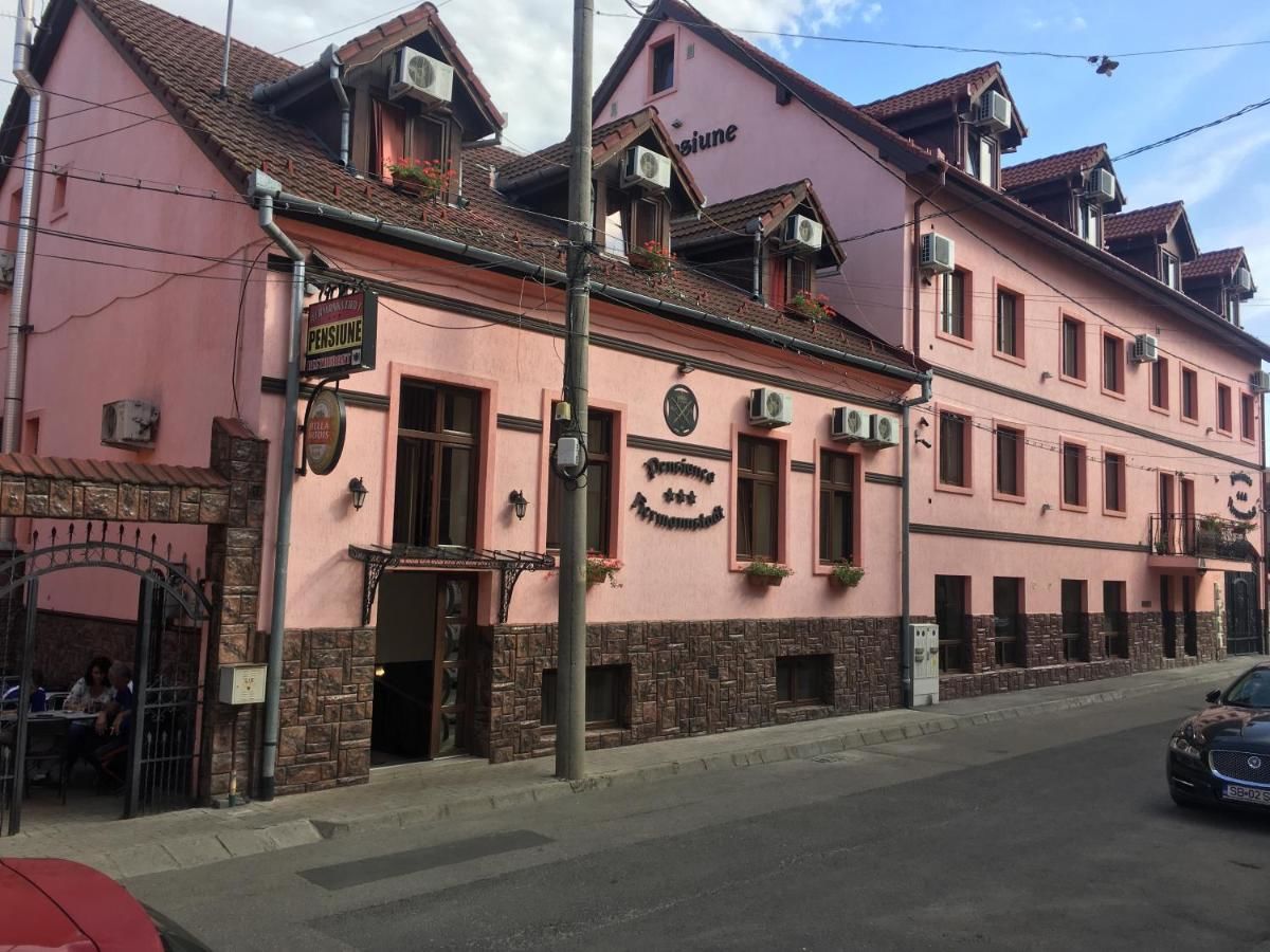 Гостевой дом Pensiunea Hermannstadt Сибиу-19